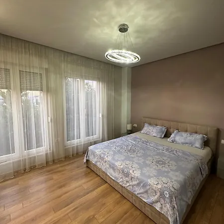 White House Villa